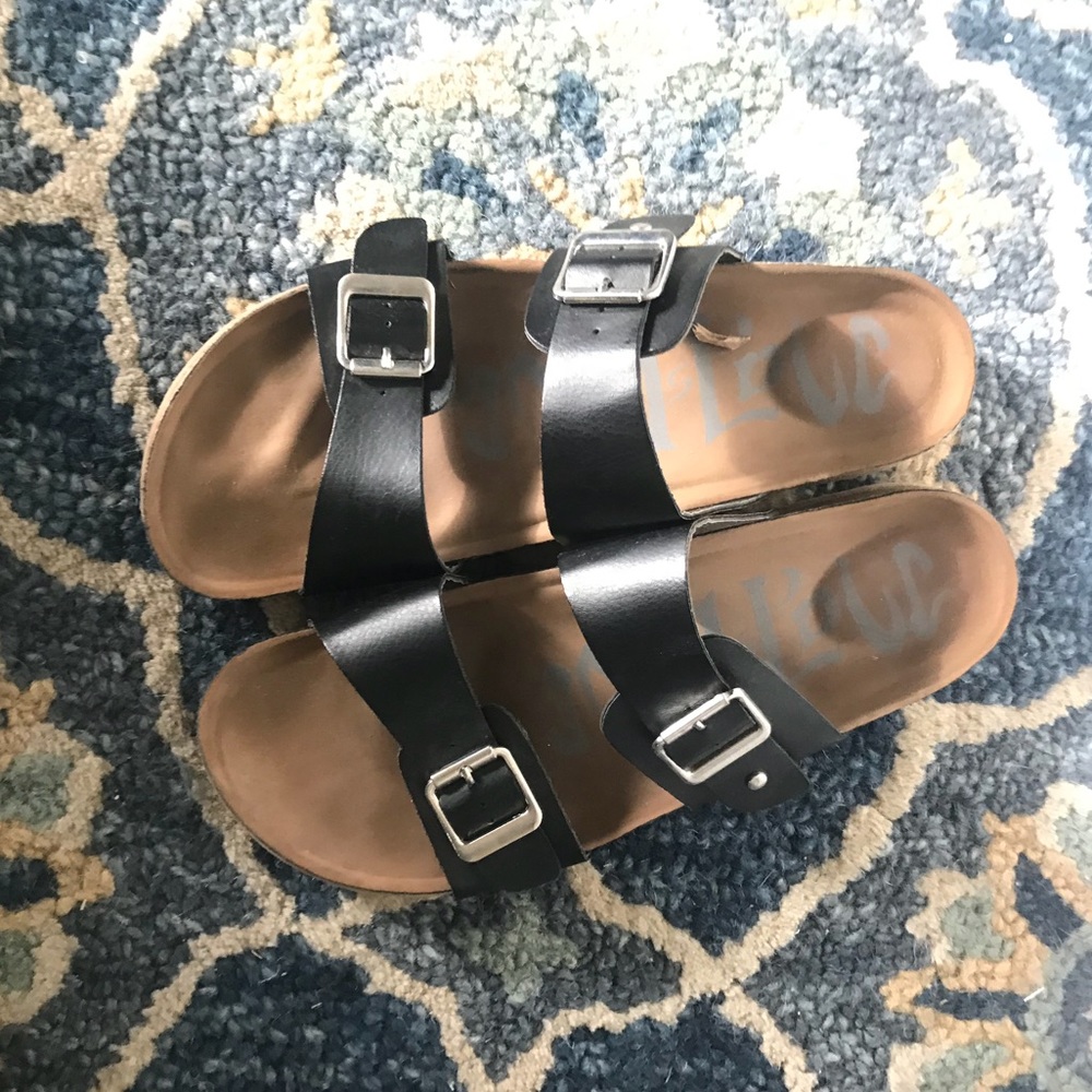 Black Footbed Sandals